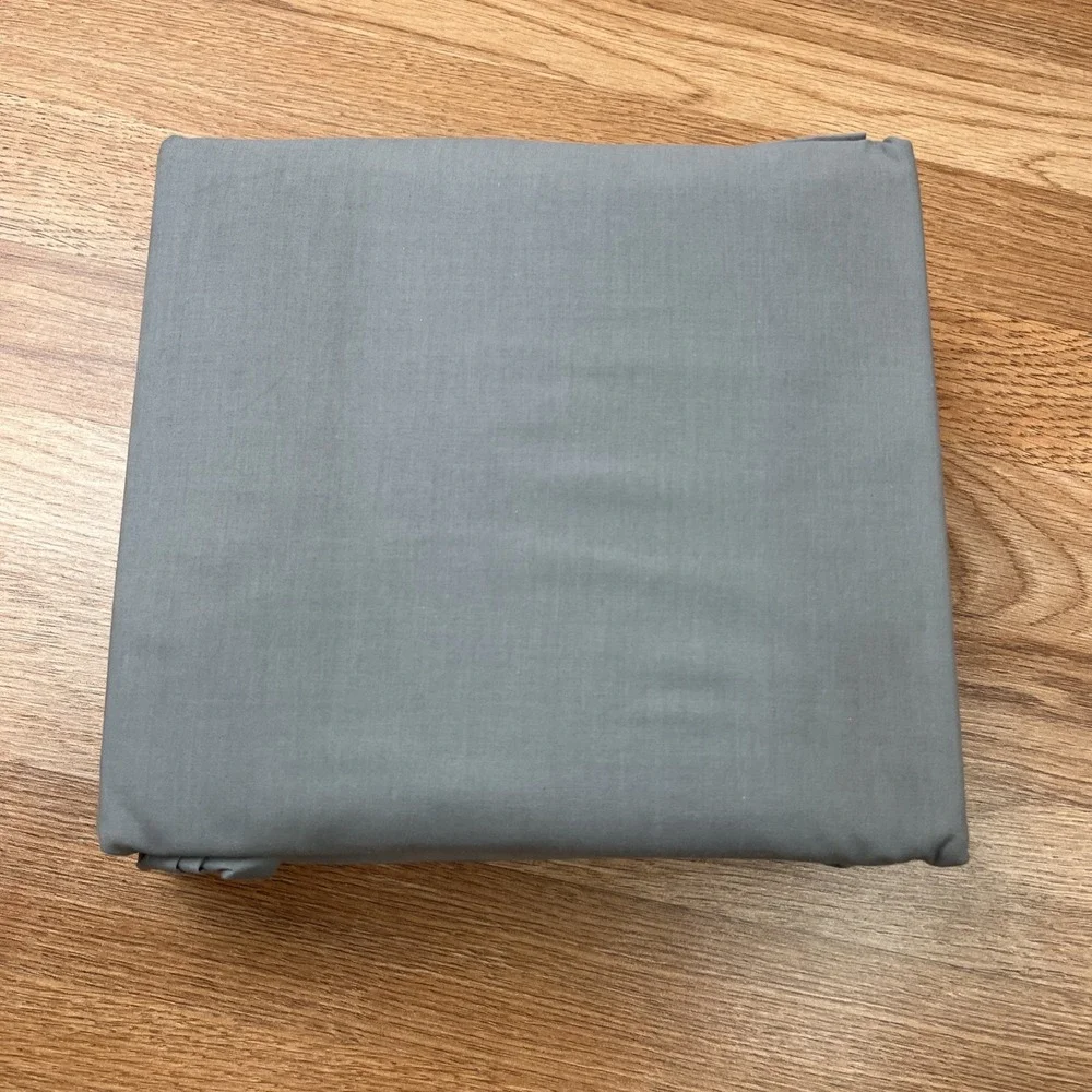 The Big One Easy Care 3 Piece Twin Size Sheet Set‎ in Medium Grey NEW
